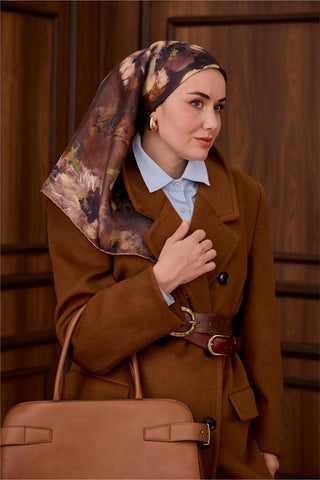 Twill İpek Eşarp Sütlü Kahve-Kahverengi Desenli Tok Duruşlu 90X90