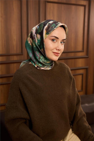 Twill İpek Eşarp Çağla-Koyu Yeşil Desenli Tok Duruşlu 90X90