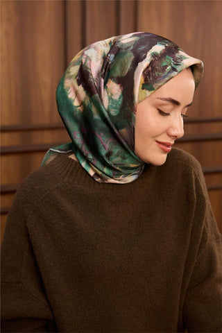 Twill İpek Eşarp Çağla-Koyu Yeşil Desenli Tok Duruşlu 90X90