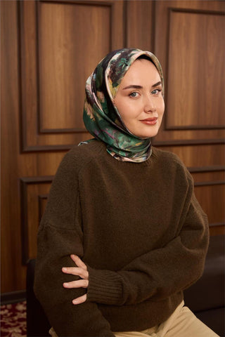 Twill İpek Eşarp Çağla-Koyu Yeşil Desenli Tok Duruşlu 90X90