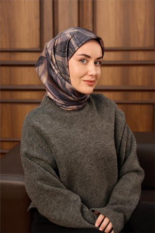 Twill İpek Eşarp Lacivert-Pastel Mor Vizon Geçişli Kaymaz Tok Duruşlu 90X90