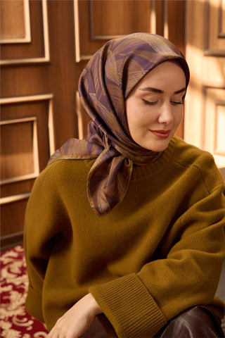 Twill İpek Eşarp Vizon-Patlıcan Moru Koyu Gold Geçişli Kaymaz Tok Duruşlu 90X90