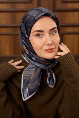 Twill İpek Eşarp Lacivert-Yeşil Kahve Bebe Mavi Geçişli Kaymaz Tok Duruşlu
                90X90