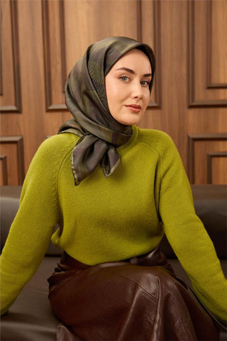 Twill İpek Eşarp Antrasit-Koyu Yeşil Desenli Tok Duruşlu 90X90