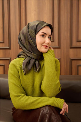 Twill İpek Eşarp Antrasit-Koyu Yeşil Desenli Tok Duruşlu 90X90
