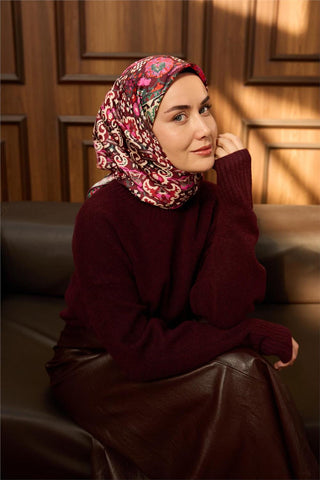 Twill İpek Eşarp Bordo–Pembe Desenli Tok Duruşlu Kaymaz 90X90