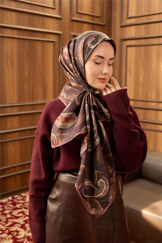 Twill İpek Eşarp Kahverengi–Vizon Desenli Tok Duruşlu Kaymaz 90X90
