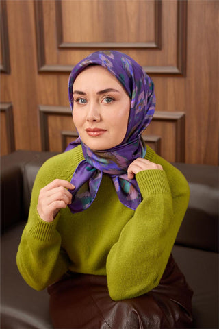 Twill İpek Eşarp Mor-Zümrüt Yaprak Desenli Tok Duruşlu 90X90