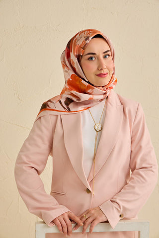 Twill İpek Eşarp Çiçek Desen Pudra 90x90 - Twill İpek Eşarp - | Silk Home