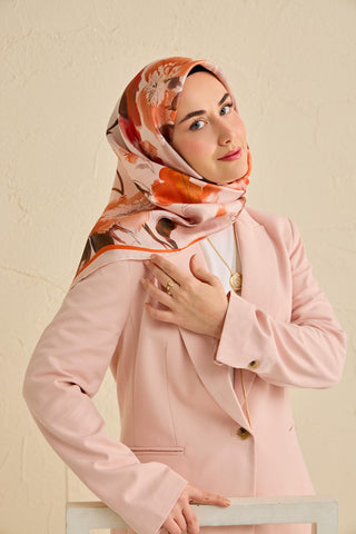 Twill İpek Eşarp Çiçek Desen Pudra 90x90 - Twill İpek Eşarp - | Silk Home