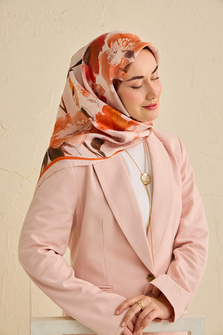 Twill İpek Eşarp Çiçek Desen Pudra 90x90 - Twill İpek Eşarp - | Silk Home