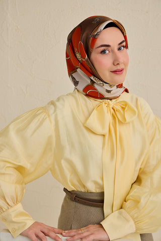 Twill İpek Eşarp Kemer Desen Kahverengi 90x90 - Twill İpek Eşarp - | Silk Home