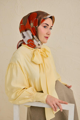 Twill İpek Eşarp Kemer Desen Kahverengi 90x90 - Twill İpek Eşarp - | Silk Home
