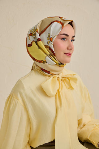 Twill İpek Eşarp Kemer Desen Sarı 90x90 - Twill İpek Eşarp - | Silk Home