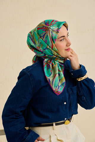Twill İpek Eşarp Floral Art Desen Patina Yeşili 90x90 - Twill İpek Eşarp - | Silk Home
