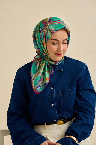 Twill İpek Eşarp Floral Art Desen Patina Yeşili 90x90 - Twill İpek Eşarp - | Silk Home
