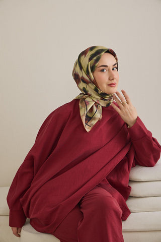 Twill İpek Eşarp Soyut Çiçek Desen Pastel Sarı 90x90 - Twill İpek Eşarp - | Silk Home