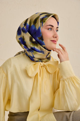 Twill İpek Eşarp Soyut Çiçek Desen Butter Yellow 90x90 - Twill İpek Eşarp - | Silk Home