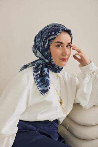Twill İpek Eşarp Soyut Desen Lacivert 90x90 - Twill İpek Eşarp - | Silk Home