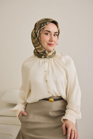 Twill İpek Eşarp Soyut Desen Koyu Yeşil 90x90 - Twill İpek Eşarp - | Silk Home