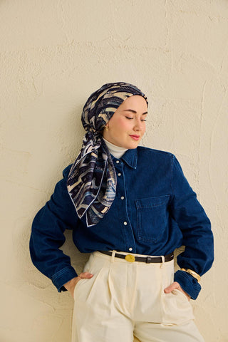 Twill İpek Eşarp Soyut Desen Gece Mavisi 90x90 - Twill İpek Eşarp - | Silk Home