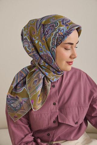 Twill İpek Eşarp Badem Motif Desen Yağ Yeşili 90x90 - Twill İpek Eşarp - | Silk Home