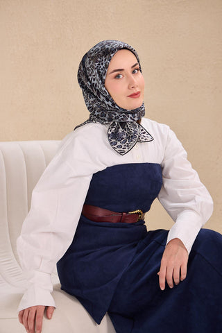 Twill İpek Eşarp Leopar Bebe Mavi 90x90 - Twill İpek Eşarp - | Silk Home