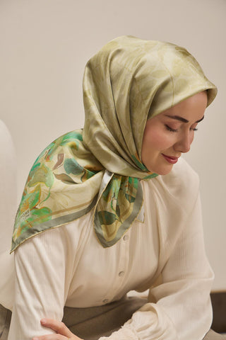 Twill Silk Scarf, Navy Blue, Green Tones, Patterned, Firm Structure, 90x90 cm.