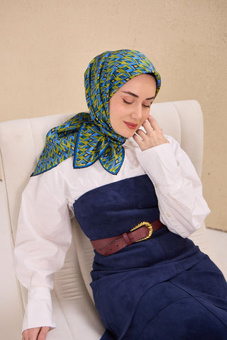 Twill Silk Scarf, Navy Blue, Green Tones, Patterned, Firm Structure, 90x90 cm.