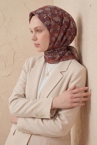 Soft Eşarp Floral Line Acı Kahve 90x90 - Soft Eşarp - | Silk Home