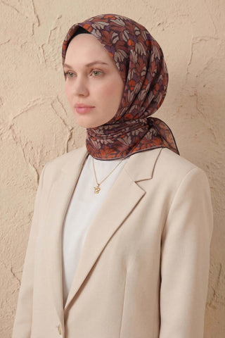 Soft Eşarp Floral Line Acı Kahve 90x90 - Soft Eşarp - | Silk Home