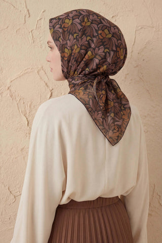 Soft Eşarp Floral Line Soluk Siyah 90x90 - Soft Eşarp - | Silk Home