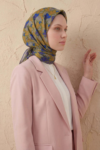 Soft Eşarp Floral Line Yeşil 90x90 - Soft Eşarp - | Silk Home
