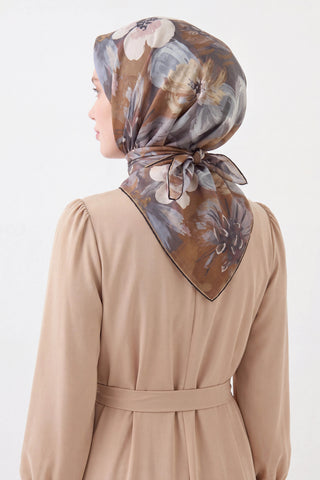 Soft Eşarp Flower Sütlü Kahve