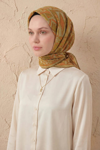 Soft Eşarp Geometrik Desen Asit 90x90 - Soft Eşarp - | Silk Home