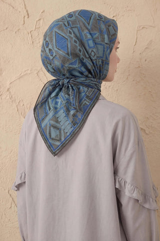 Soft Eşarp Geometrik Desen Bebe Mavi 90x90 - Soft Eşarp - | Silk Home