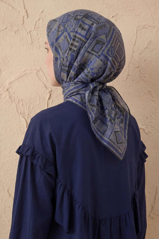 Soft Eşarp Geometrik Desen Mavi Lila 90x90 - Soft Eşarp - | Silk Home