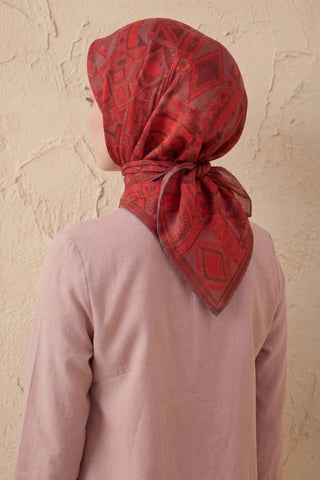 Soft Eşarp Geometrik Desen Parlak Kırmızı 90x90 - Soft Eşarp - | Silk Home