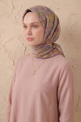 Soft Eşarp Geometrik Desen Pastel Pembe 90x90 - Soft Eşarp - | Silk Home