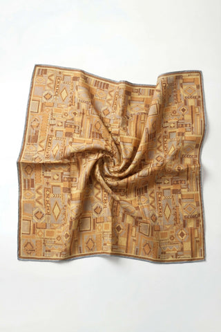 Soft Eşarp Geometrik Desen Soluk Turuncu 90x90 - Soft Eşarp - | Silk Home