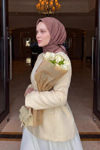 Soft Eşarp Leaf Pattern Mocha Mousse - Soft Eşarp - | Silk Home