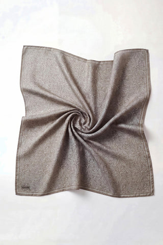 Soft Eşarp Lina Flora Koyu Ekru 90x90 - Soft Eşarp - | Silk Home