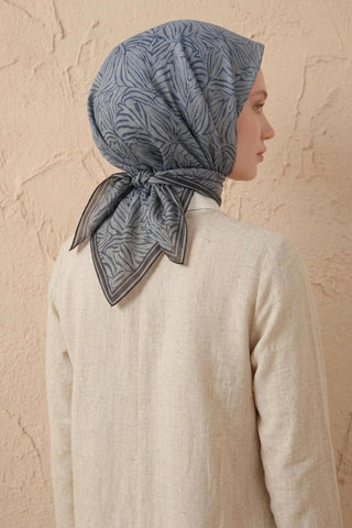 Soft Eşarp Lina Flora Siyah Beyaz 90x90 - Soft Eşarp - | Silk Home