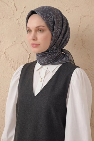 Soft Eşarp Lina Flora Siyah Gri 90x90