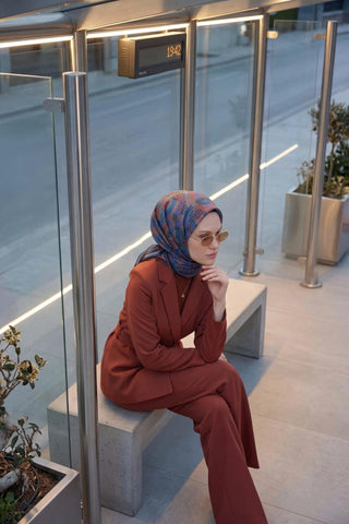 Soft Eşarp Melodi Desen Mavi 90x90 - Soft Eşarp - | Silk Home