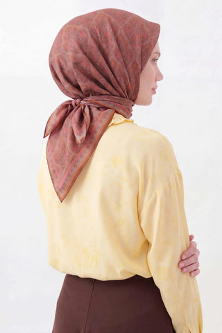 Soft Eşarp Rûmi Mocha Mousse 90x90 | Silk Home