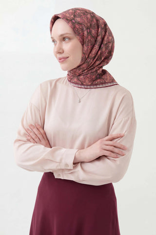 Soft Eşarp Rûmi Siyah 90x90 | Silk Home