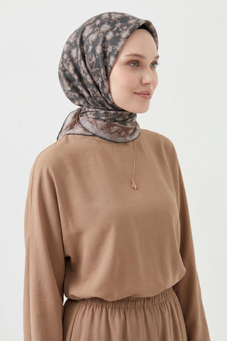 Soft Eşarp Yaprak Desen Füme 90x90 - Soft Eşarp - | Silk Home