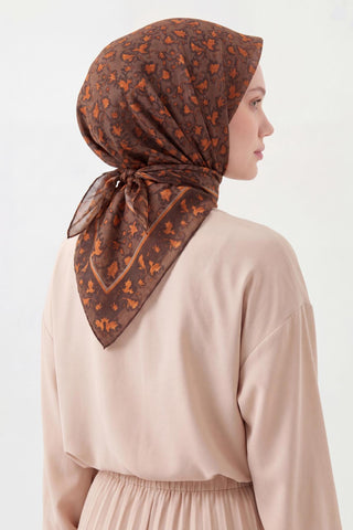 Soft Eşarp Yaprak Desen Kahverengi 90x90 - Soft Eşarp - | Silk Home