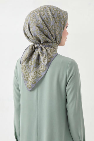 Soft Eşarp Yaprak Desen Mavi Gri 90x90 - Soft Eşarp - | Silk Home